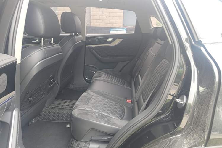 Used Hongqi HS5 2019 2.0T Smart Connect Flagship Edition Left Rear Seat