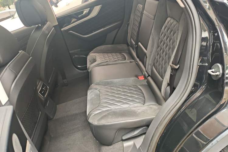 Used Hongqi HS5 2019 2.0T Smart Connect Flagship Edition Left Rear Seat