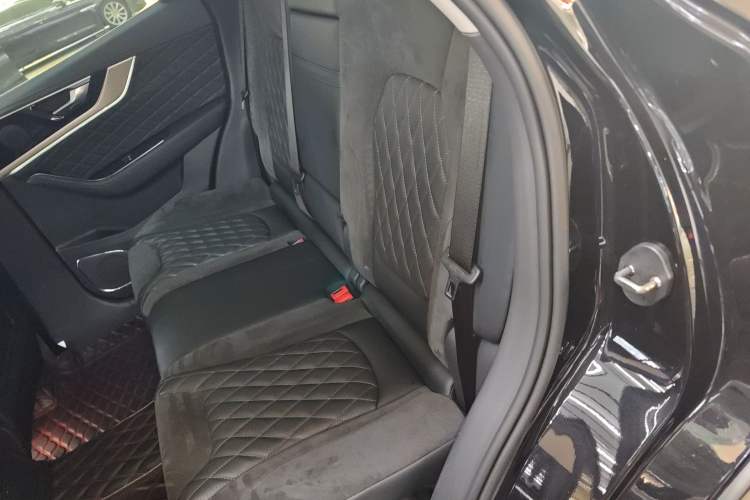 Used Hongqi HS5 2019 2.0T Smart Connect Flagship Edition Left Rear Seat
