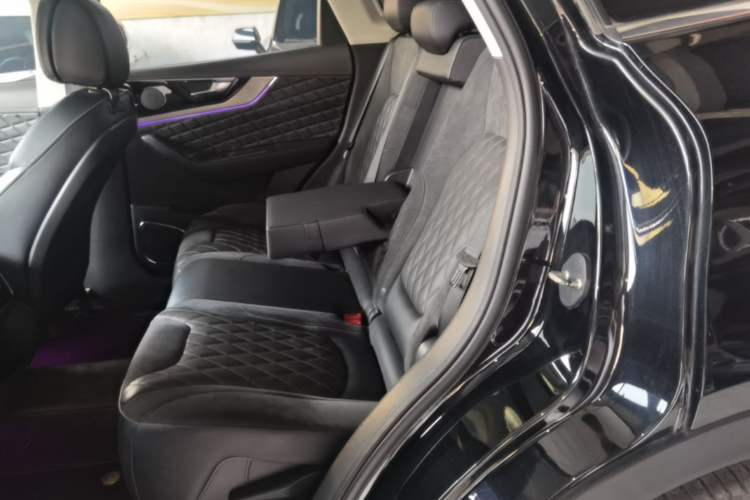Used Hongqi HS5 2019 2.0T Smart Connect Flagship Edition Left Rear Seat