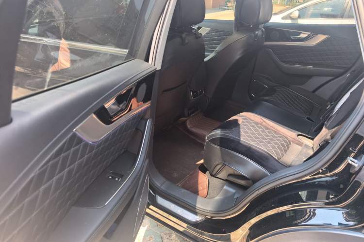 Used Hongqi HS5 2019 2.0T Smart Connect Flagship Edition Left Rear Seat