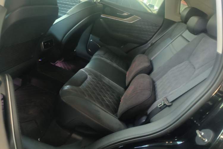 Used Hongqi HS5 2019 2.0T Smart Connect Flagship Edition Left Rear Seat