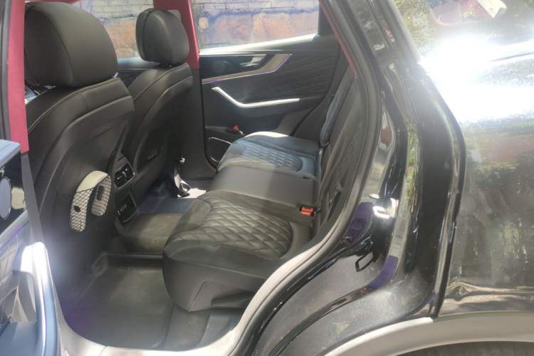 Used Hongqi HS5 2019 2.0T Smart Connect Flagship Edition Left Rear Seat