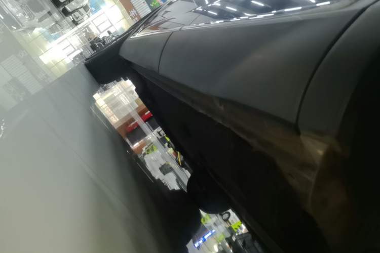 Used Hongqi HS5 2019 2.0T Smart Connect Flagship Edition Left Side Sill
