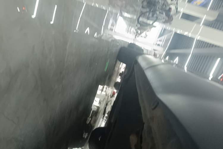 Used Hongqi HS5 2019 2.0T Smart Connect Flagship Edition Left Side Sill