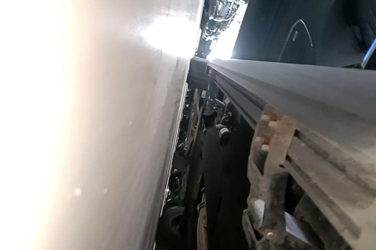 Used Hongqi HS5 2019 2.0T Smart Connect Flagship Edition Left Side Sill