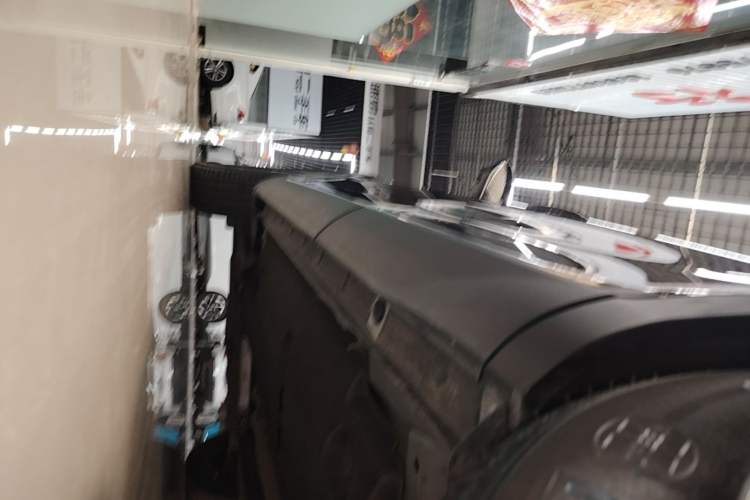 Used Hongqi HS5 2019 2.0T Smart Connect Flagship Edition Left Side Sill