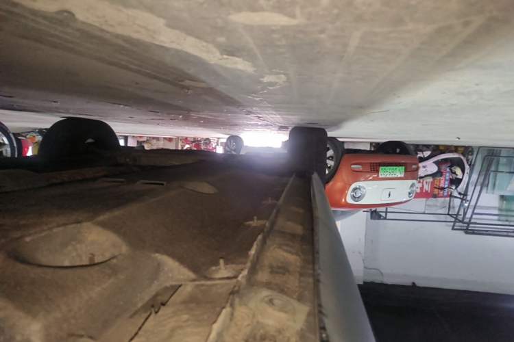 Used Hongqi HS5 2019 2.0T Smart Connect Flagship Edition Left Side Sill
