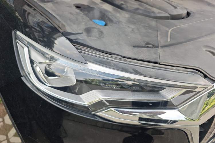 Used Hongqi HS5 2019 2.0T Smart Connect Flagship Edition Right Front Headlight