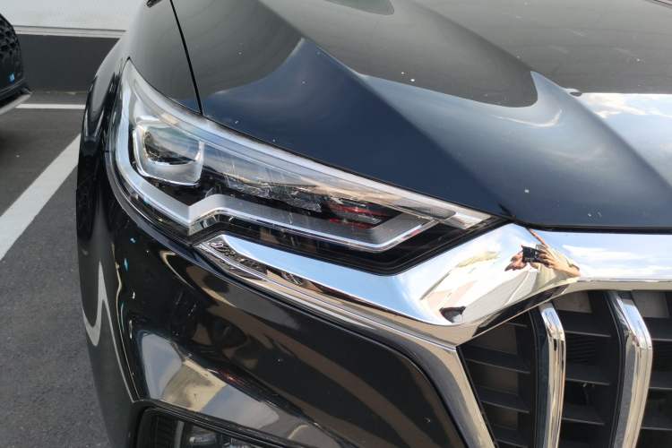 Used Hongqi HS5 2019 2.0T Smart Connect Flagship Edition Right Front Headlight