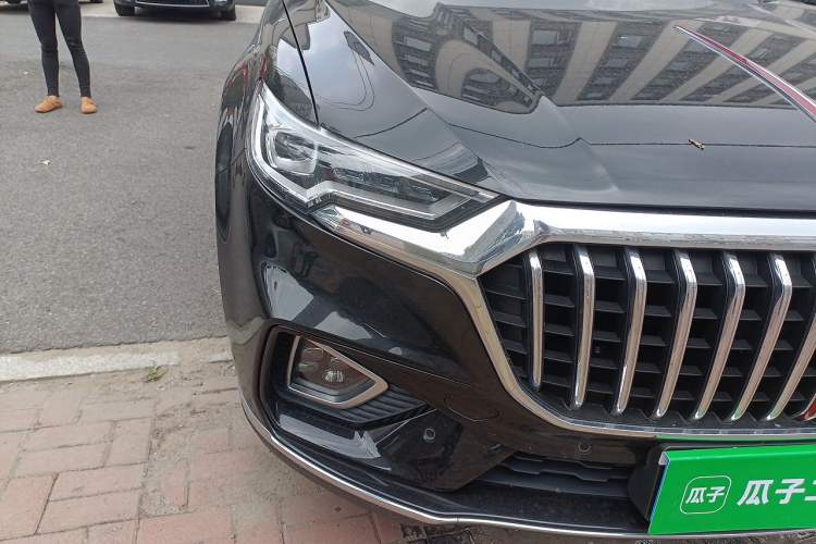 Used Hongqi HS5 2019 2.0T Smart Connect Flagship Edition Right Front Headlight