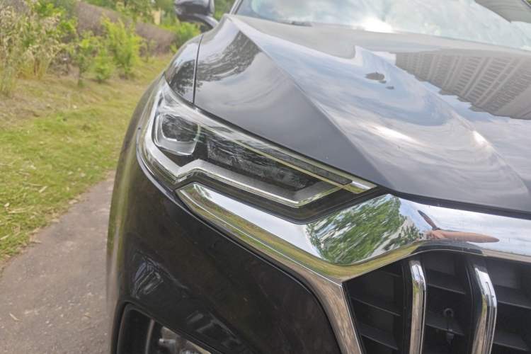 Used Hongqi HS5 2019 2.0T Smart Connect Flagship Edition Right Front Headlight