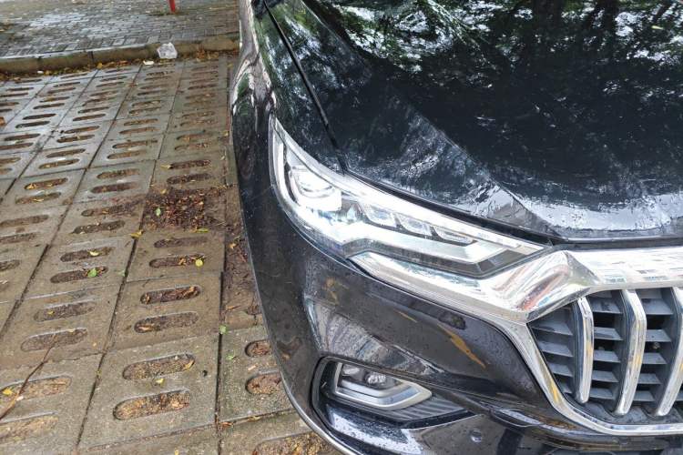 Used Hongqi HS5 2019 2.0T Smart Connect Flagship Edition Right Front Headlight