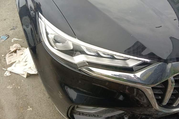 Used Hongqi HS5 2019 2.0T Smart Connect Flagship Edition Right Front Headlight
