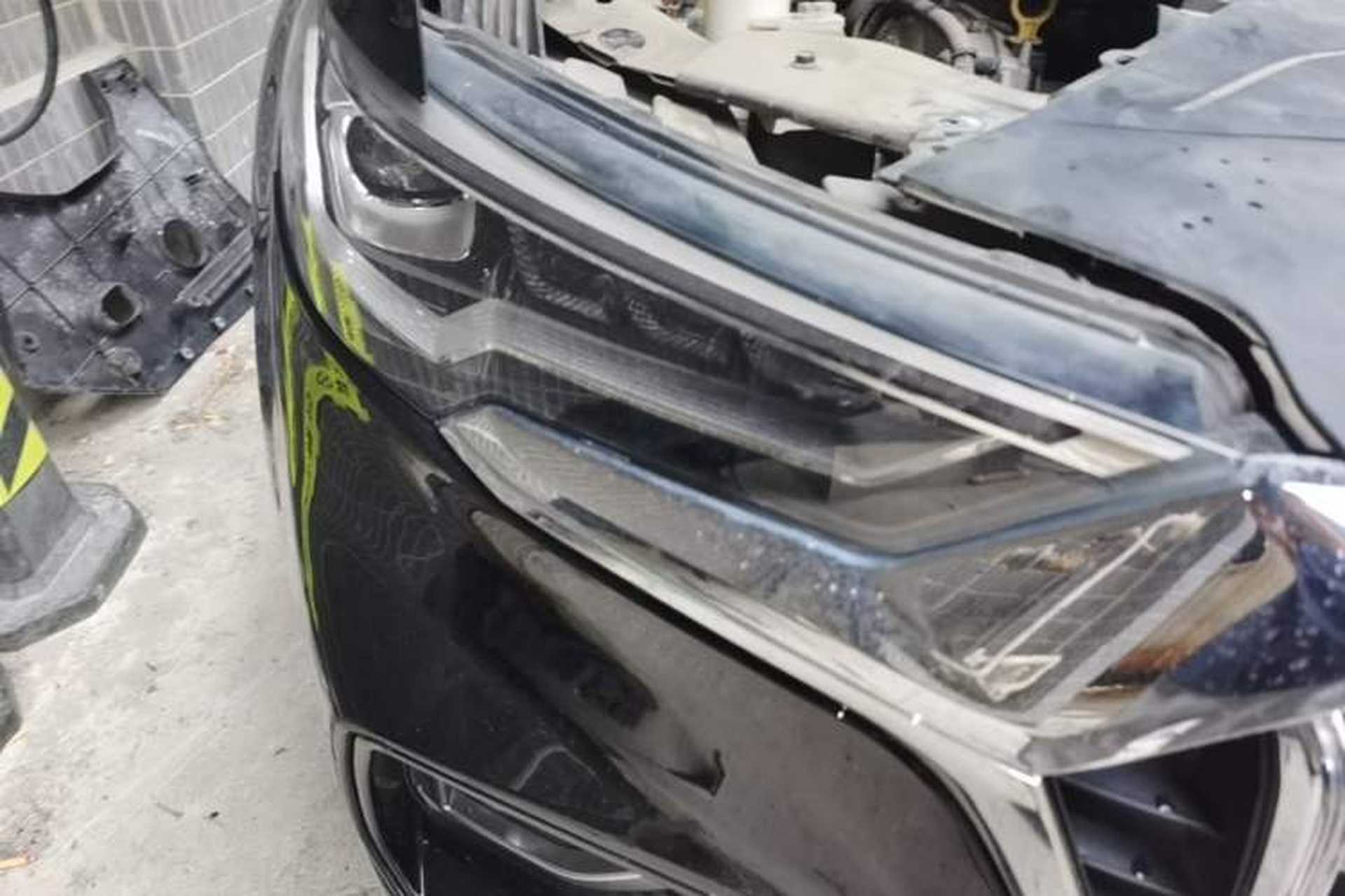 Used Hongqi HS5 2019 2.0T Smart Connect Flagship All-Wheel-Drive Version Right Front Headlight
