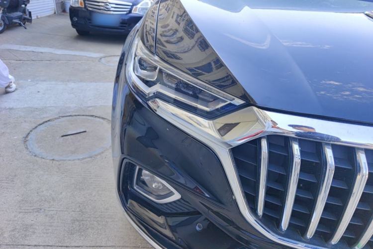 Used Hongqi HS5 2019 2.0T Smart Connect Flagship All-Wheel-Drive Version Right Front Headlight
