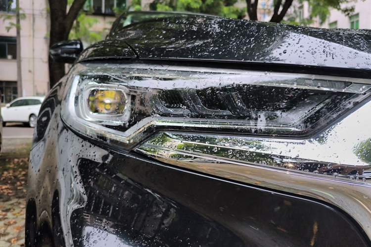 Used Hongqi HS5 2019 2.0T Smart Connect Flagship All-Wheel-Drive Version Right Front Headlight