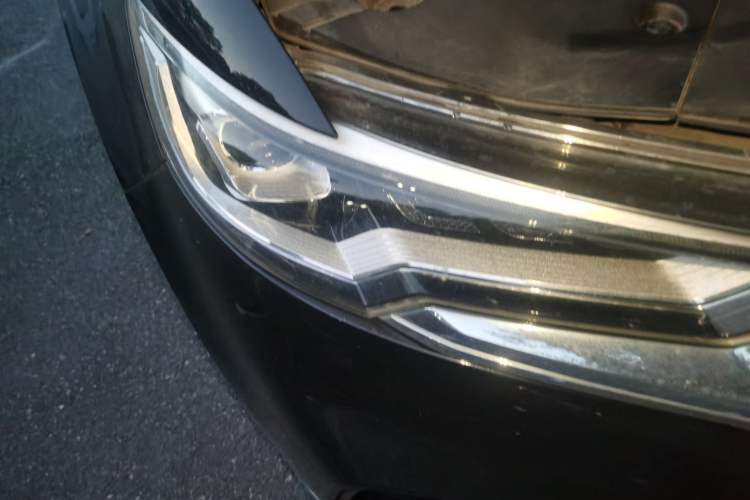 Used Hongqi HS5 2019 2.0T Smart Connect Flagship Edition Right Front Headlight