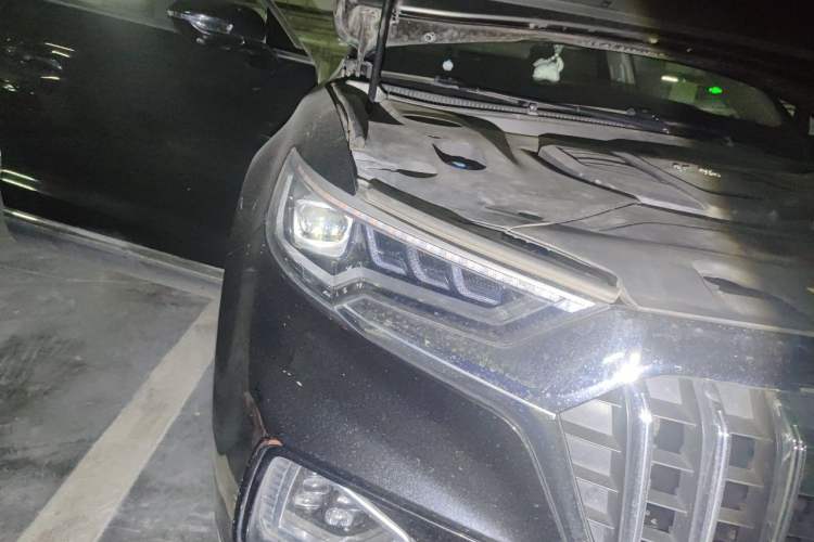Used Hongqi HS5 2019 2.0T Smart Connect Flagship All-Wheel-Drive Version Right Front Headlight