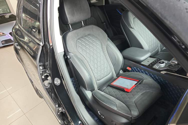 Used Hongqi HS5 2019 2.0T Smart Connect Flagship Edition Right Front Seat