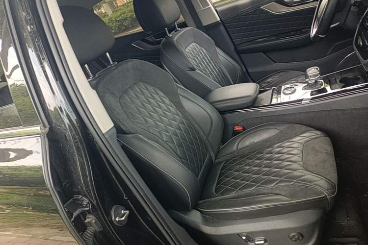 Used Hongqi HS5 2019 2.0T Smart Connect Flagship Edition Right Front Seat