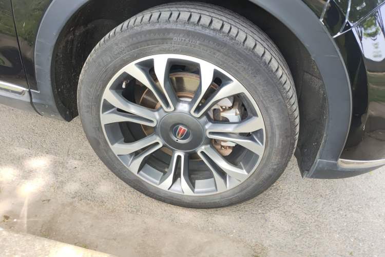 Used Hongqi HS5 2019 2.0T Smart Connect Flagship All-Wheel-Drive Version Right Front Wheel Hub