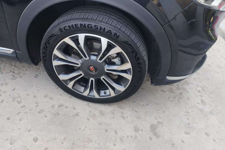 Used Hongqi HS5 2019 2.0T Smart Connect Flagship All-Wheel-Drive Version Right Front Wheel Hub