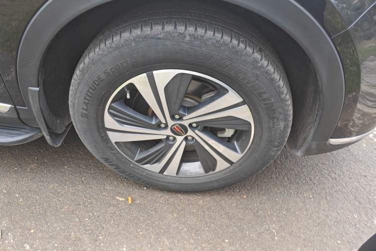 Used Hongqi HS5 2019 2.0T Smart Connect Flagship Edition Right Front Wheel Hub