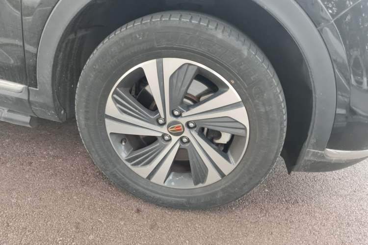 Used Hongqi HS5 2019 2.0T Smart Connect Flagship Edition Right Front Wheel Hub