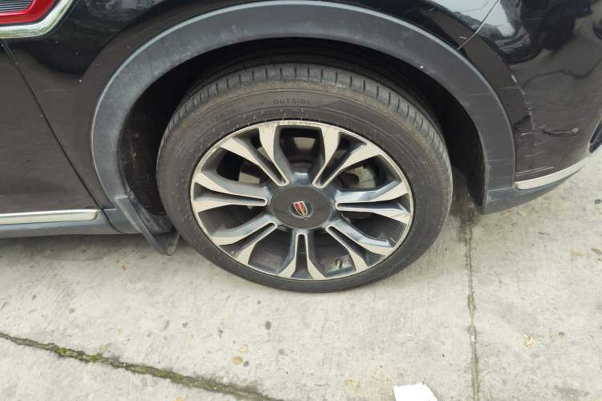 Used Hongqi HS5 2019 2.0T Smart Connect Flagship All-Wheel-Drive Version Right Front Wheel Hub
