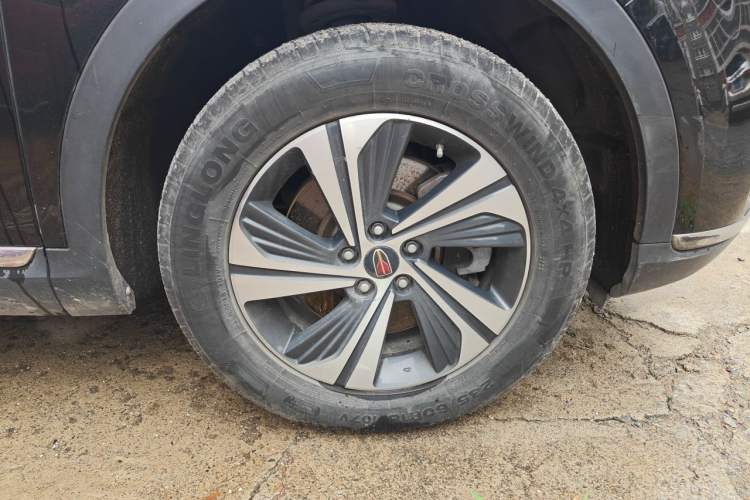 Used Hongqi HS5 2019 2.0T Smart Connect Flagship Edition Right Front Wheel Hub