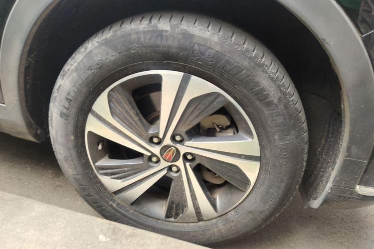 Used Hongqi HS5 2019 2.0T Smart Connect Flagship Edition Right Front Wheel Hub