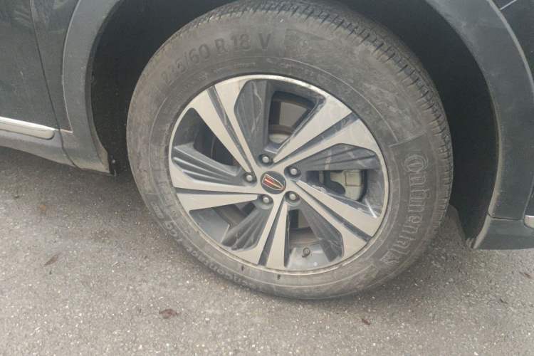 Used Hongqi HS5 2019 2.0T Smart Connect Flagship Edition Right Front Wheel Hub