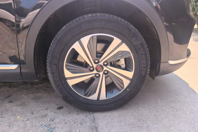 Used Hongqi HS5 2019 2.0T Smart Connect Flagship Edition Right Front Wheel Hub