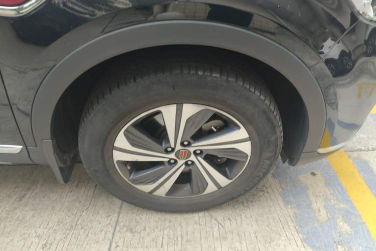 Used Hongqi HS5 2019 2.0T Smart Connect Flagship Edition Right Front Wheel Hub