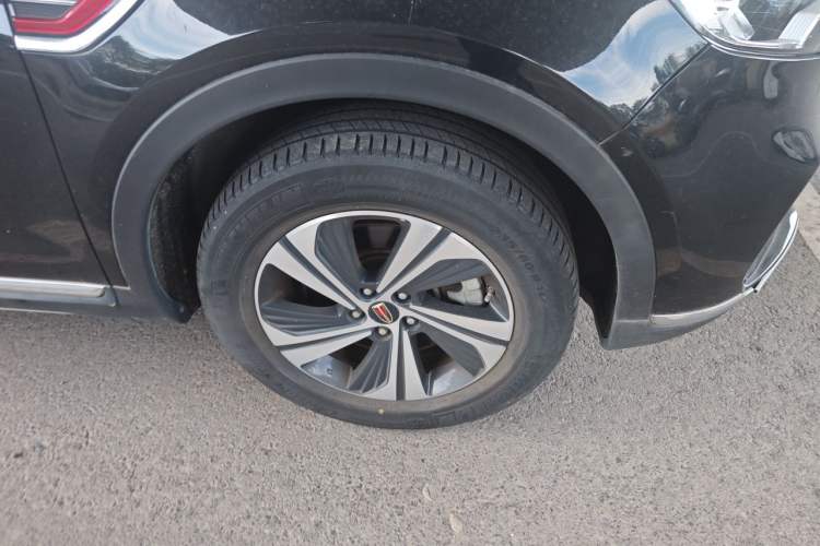 Used Hongqi HS5 2019 2.0T Smart Connect Flagship Edition Right Front Wheel Hub