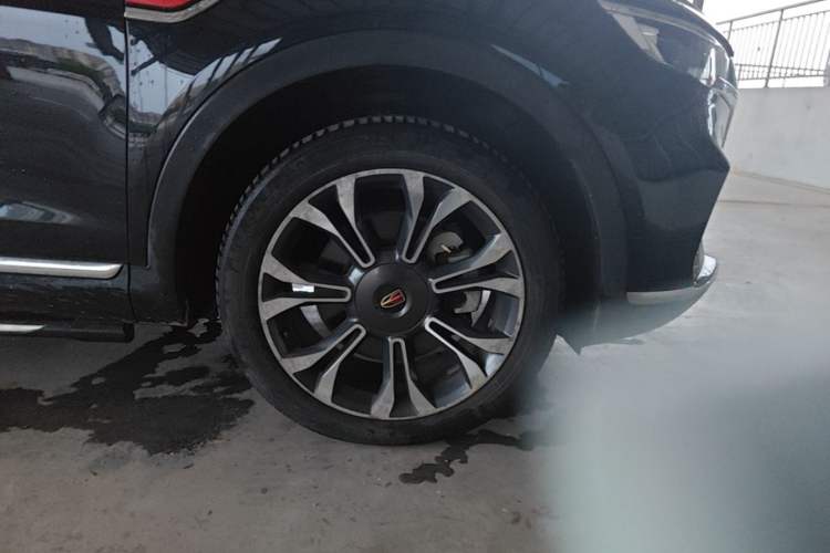 Used Hongqi HS5 2019 2.0T Smart Connect Flagship Edition Right Front Wheel Hub