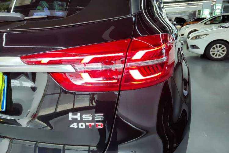 Used Hongqi HS5 2019 2.0T Smart Connect Flagship Edition Right Rear Taillight