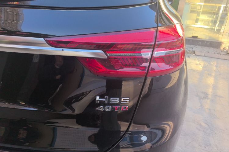 Used Hongqi HS5 2019 2.0T Smart Connect Flagship All-Wheel-Drive Version Right Rear Taillight