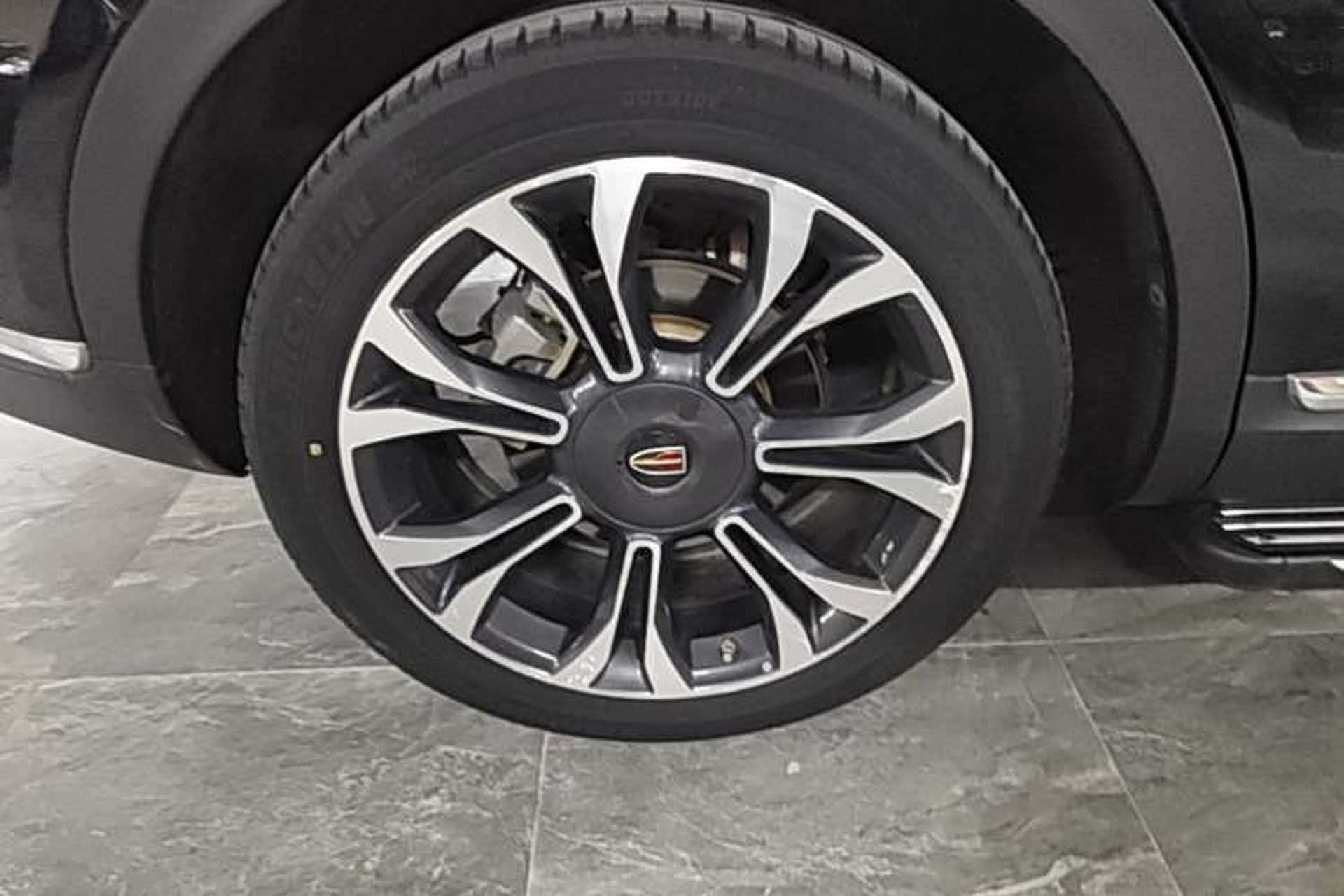 Used Hongqi HS5 2019 2.0T Smart Connect Flagship All-Wheel-Drive Version Right Rear Wheel Hub