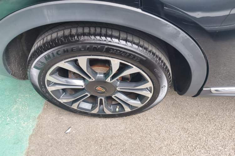 Used Hongqi HS5 2019 2.0T Smart Connect Flagship All-Wheel-Drive Version Right Rear Wheel Hub