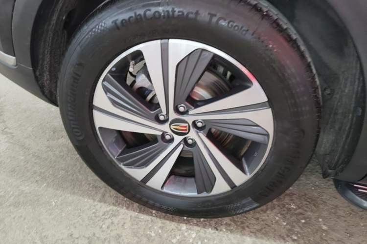 Used Hongqi HS5 2019 2.0T Smart Connect Flagship Edition Right Rear Wheel Hub