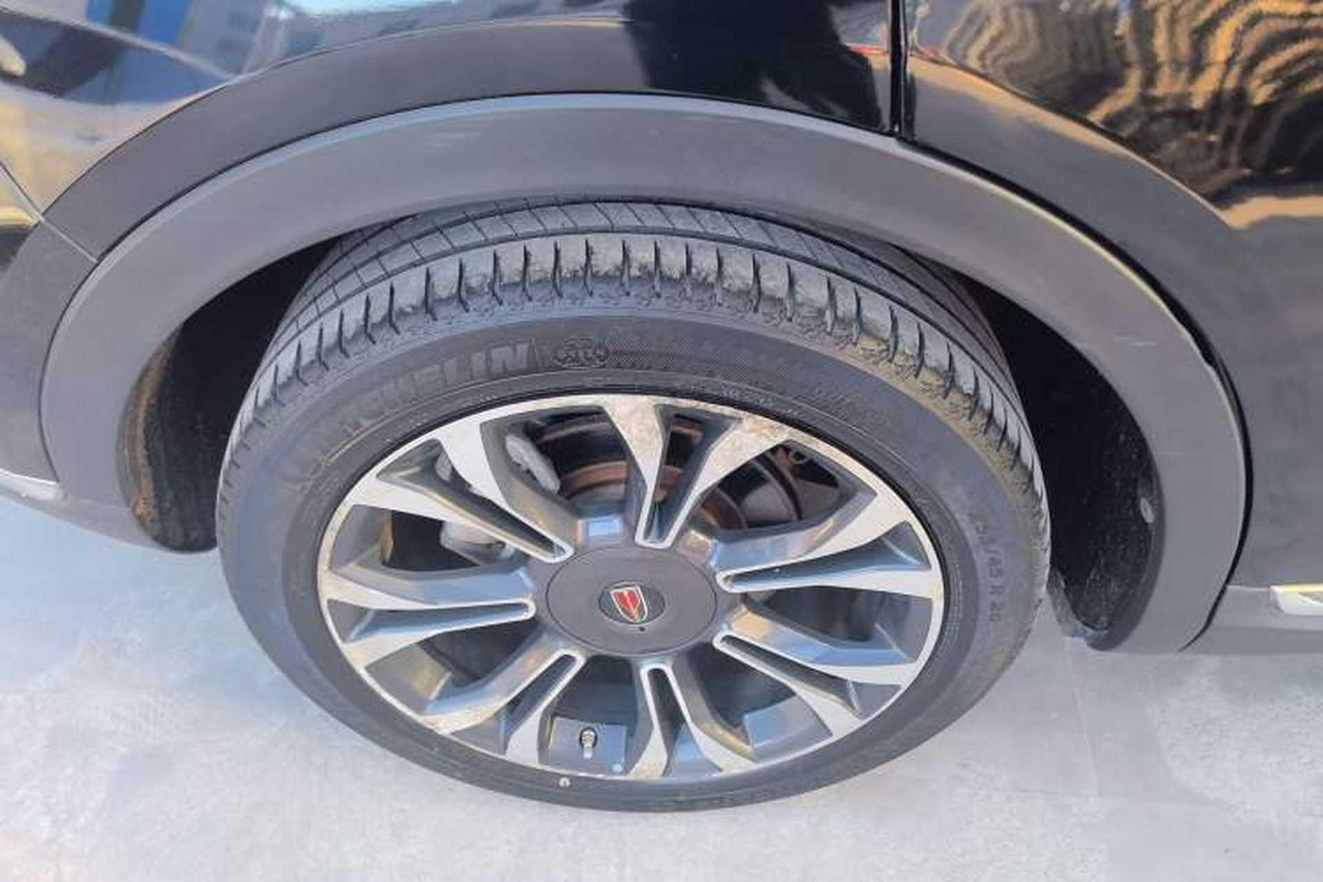 Used Hongqi HS5 2019 2.0T Smart Connect Flagship All-Wheel-Drive Version Right Rear Wheel Hub