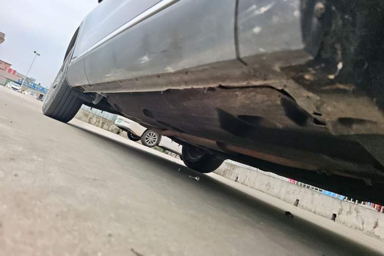 Used Hongqi HS5 2019 2.0T Smart Connect Flagship Edition Right Side Sill