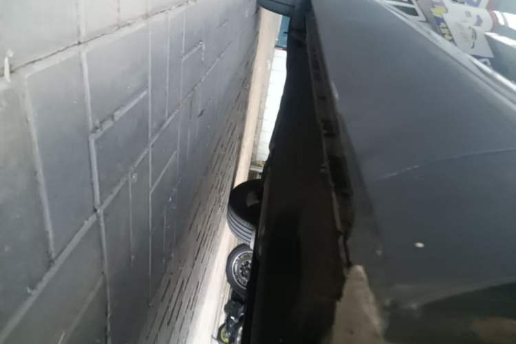 Used Hongqi HS5 2019 2.0T Smart Connect Flagship Edition Right Side Sill