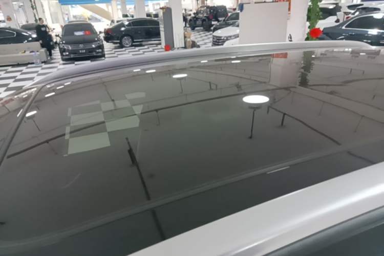Used Hongqi HS5 2019 2.0T Smart Connect Flagship All-Wheel-Drive Version Roof