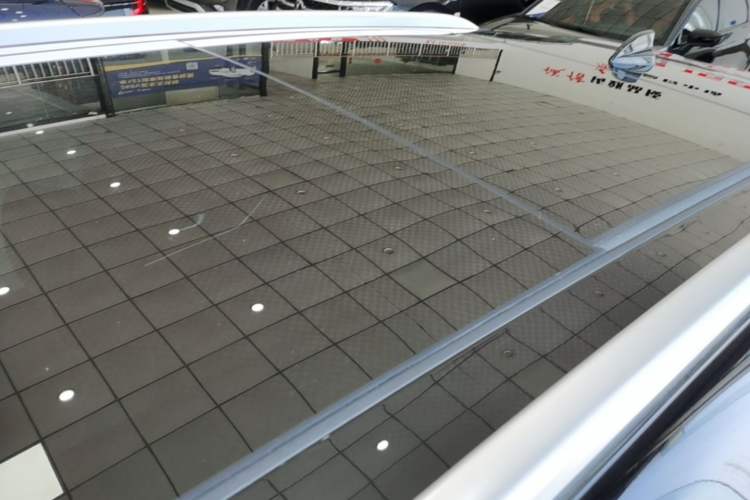 Used Hongqi HS5 2019 2.0T Smart Connect Flagship All-Wheel-Drive Version Roof