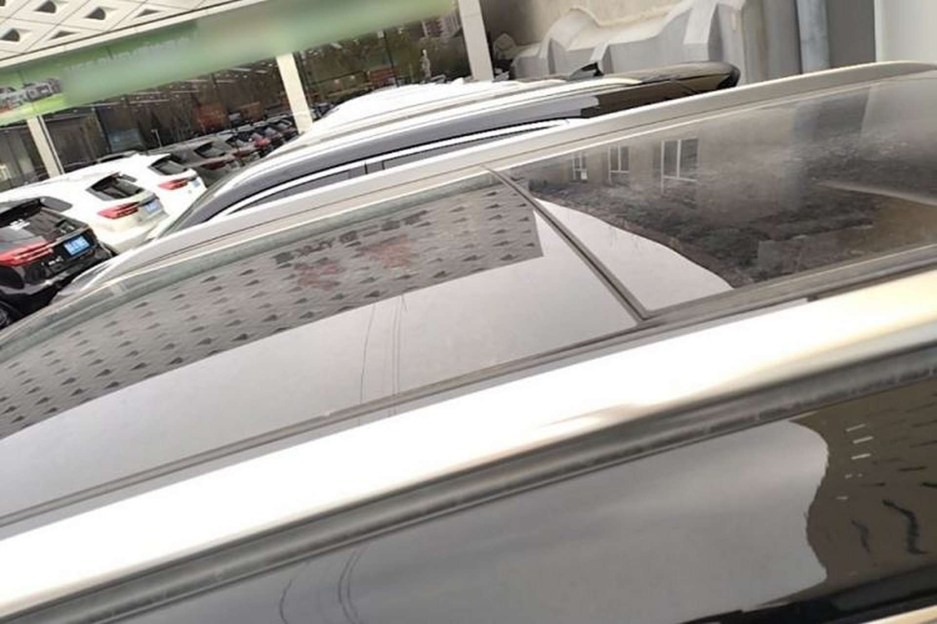 Used Hongqi HS5 2019 2.0T Smart Connect Flagship All-Wheel-Drive Version Roof