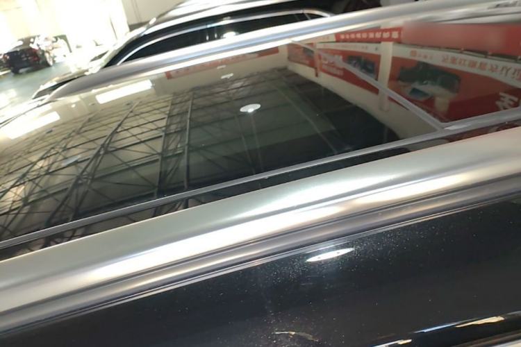 Used Hongqi HS5 2019 2.0T Smart Connect Flagship All-Wheel-Drive Version Roof