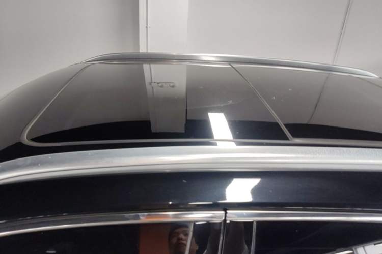 Used Hongqi HS5 2019 2.0T Smart Connect Flagship All-Wheel-Drive Version Roof